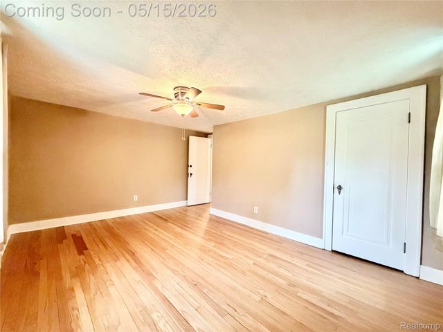 1331 South Boulevard W, Troy, MI 48098