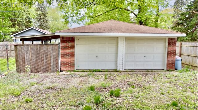 1331 South Boulevard W, Troy, MI 48098