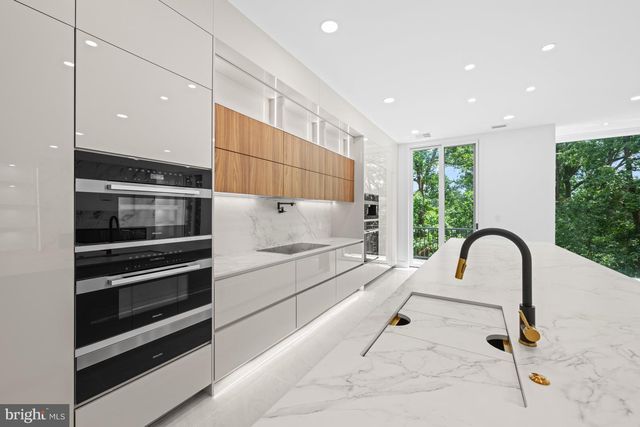 2321 N RICHMOND ST, Arlington, VA 22207