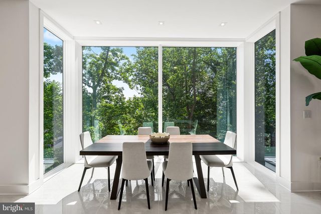 2321 N RICHMOND ST, Arlington, VA 22207