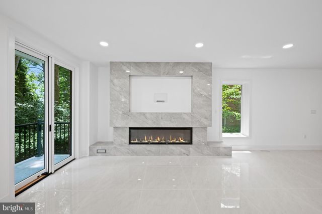 2321 N RICHMOND ST, Arlington, VA 22207