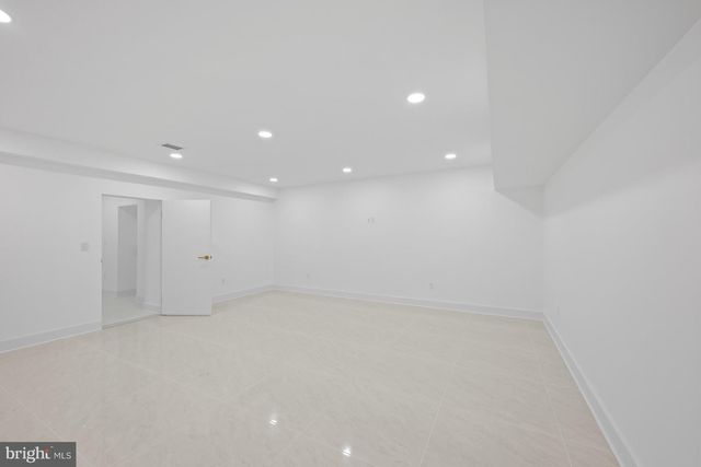 2321 N RICHMOND ST, Arlington, VA 22207