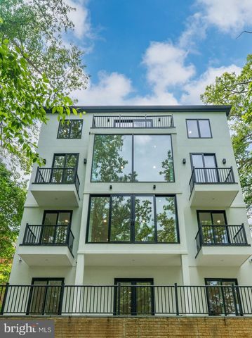 2321 N RICHMOND ST, Arlington, VA 22207