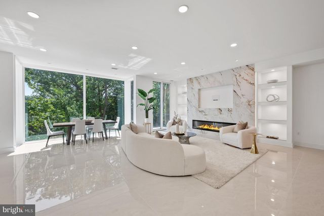 2321 N RICHMOND ST, Arlington, VA 22207