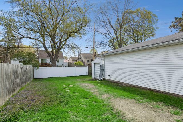 4152 Adair Avenue N, Robbinsdale, MN 55422