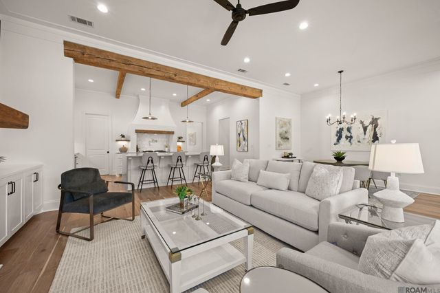 12696 Solemn Oaks Ave, Baton Rouge, LA 70818