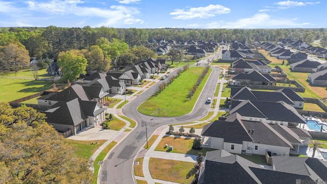 12696 Solemn Oaks Ave, Baton Rouge, LA 70818