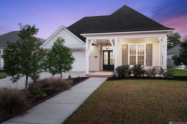 12696 Solemn Oaks Ave, Baton Rouge, LA 70818