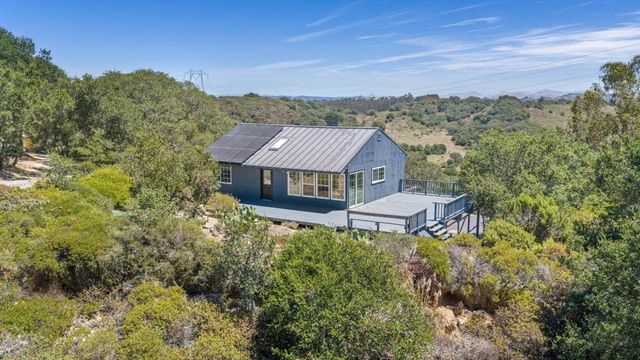 620 Hidden Valley Road, Royal Oaks, CA 95076