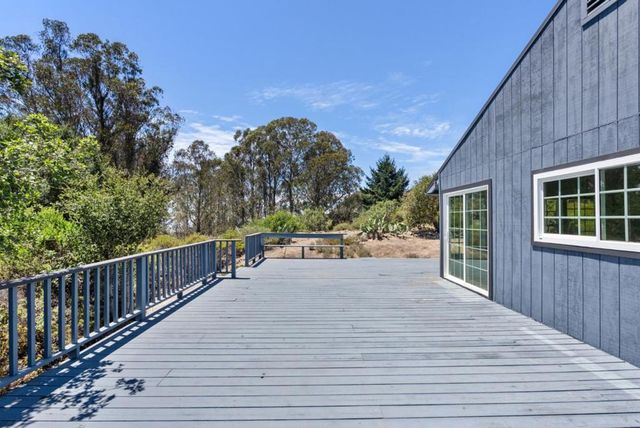 620 Hidden Valley Road, Royal Oaks, CA 95076