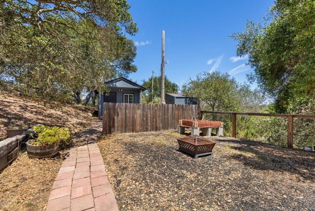 620 Hidden Valley Road, Royal Oaks, CA 95076