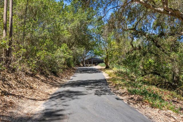 620 Hidden Valley Road, Royal Oaks, CA 95076