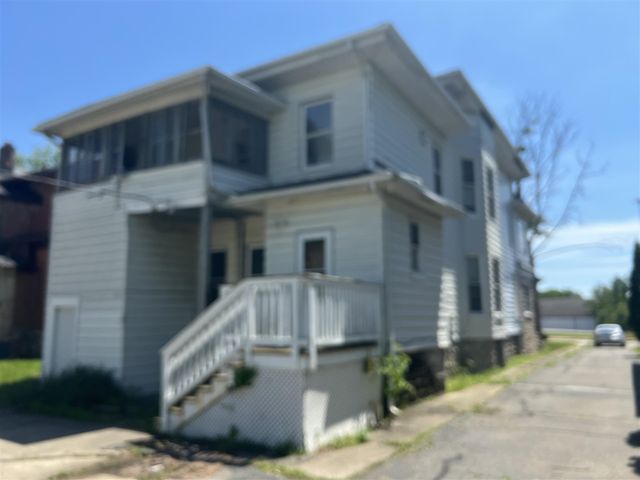 165 Capital Avenue, Battle Creek, MI 49017
