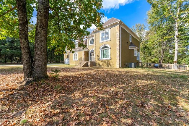 244 Dodgen Road, Hampton, GA 30228