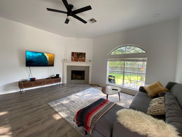 2623 Goldfinch DR, Cedar Park, TX 78613