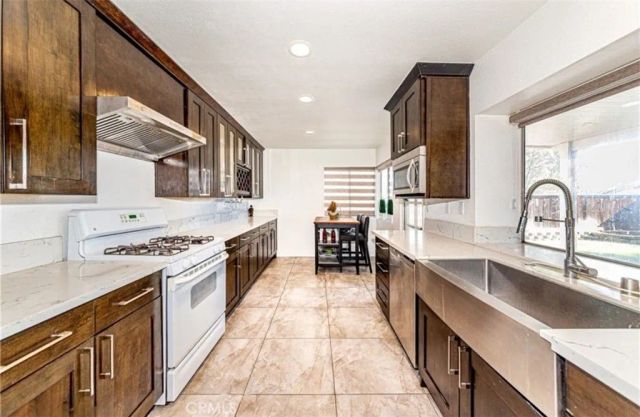 11067 Malone, Rancho Cucamonga, CA 91701