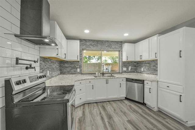 18606 Mellowgrove Lane, Spring, TX 77379