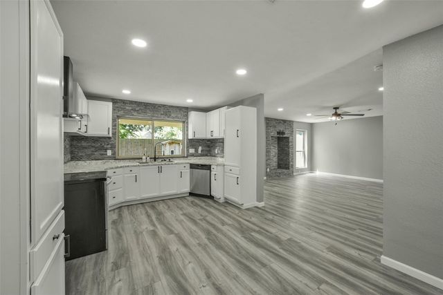 18606 Mellowgrove Lane, Spring, TX 77379