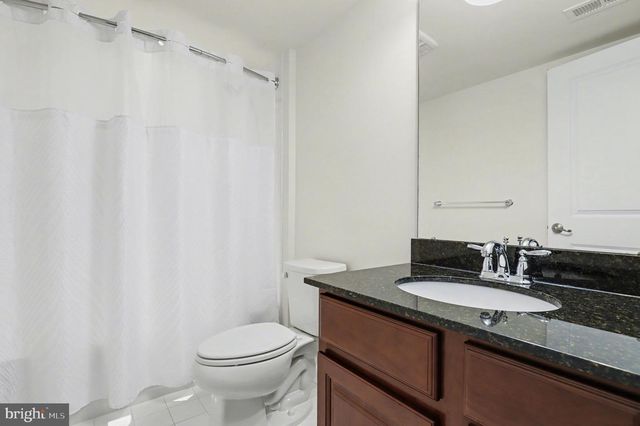 11862 PEPPERVINE DR, Clarksburg, MD 20871