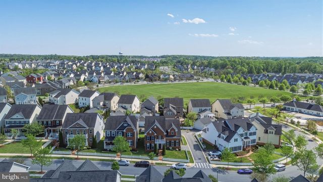 11862 PEPPERVINE DR, Clarksburg, MD 20871