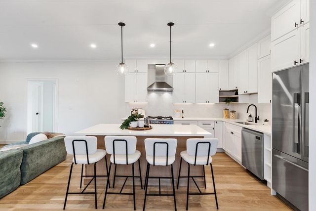 27 Shepard St 3, Boston, MA 02135