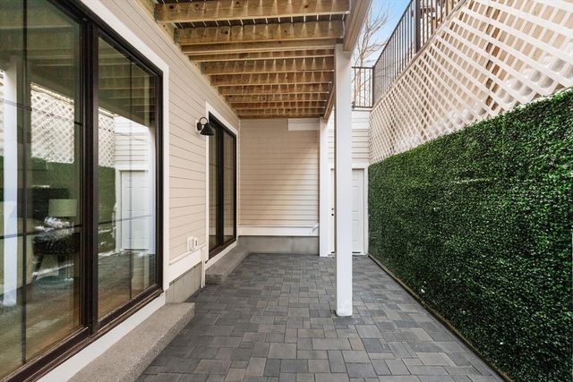 27 Shepard St 3, Boston, MA 02135