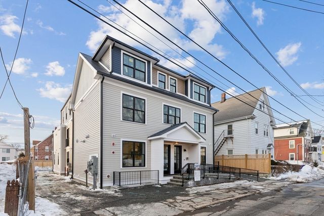 27 Shepard St 3, Boston, MA 02135