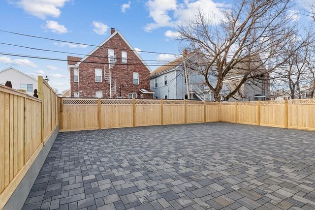 27 Shepard St 3, Boston, MA 02135