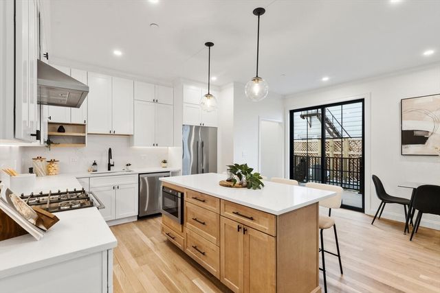 27 Shepard St 3, Boston, MA 02135