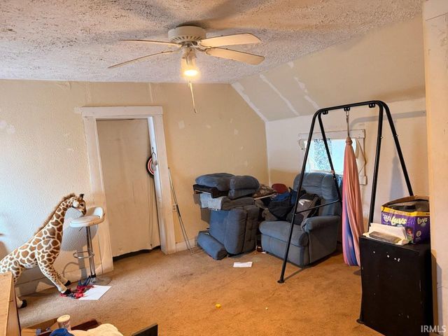 658 N SMITH Street, Peru, IN 46970