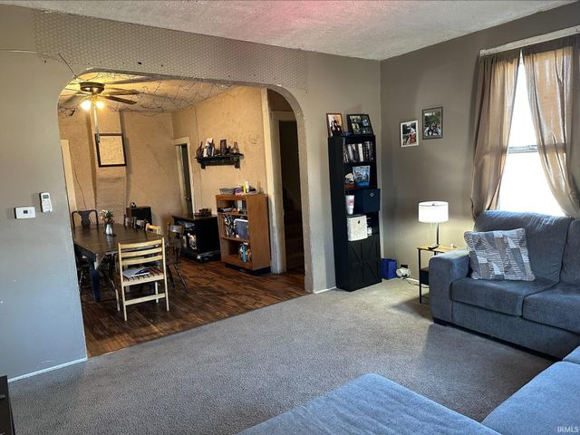 658 N SMITH Street, Peru, IN 46970