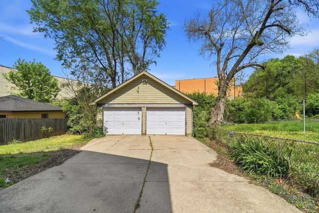 54 E Mitchell Avenue, St Bernard, OH 45217