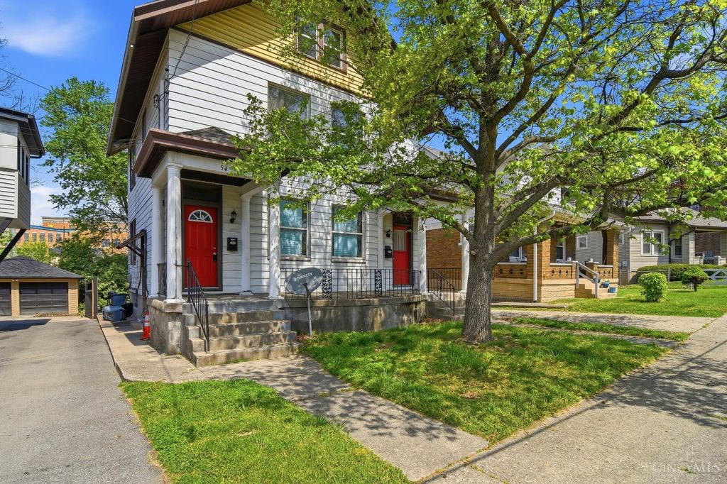 54 E Mitchell Avenue, St Bernard, OH 45217