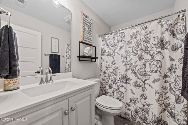 532 Norberry Drive, Winterville, NC 28590