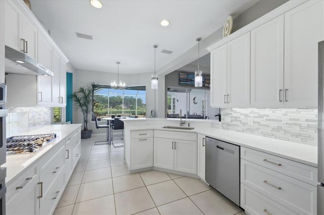 7346 WINDEMERE LANE, University Park, FL 34201
