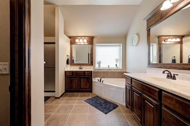 3705 Kings Canyon Road, Norman, OK 73071