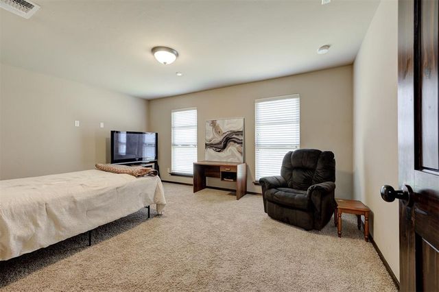 3705 Kings Canyon Road, Norman, OK 73071