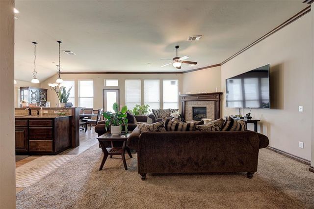 3705 Kings Canyon Road, Norman, OK 73071