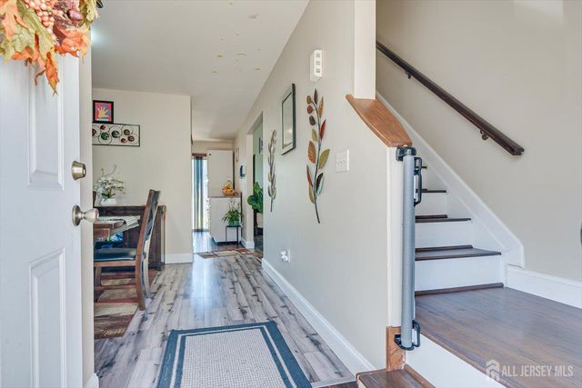57 Renaissance Lane, New Brunswick, NJ 08901