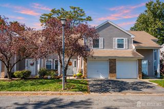 57 Renaissance Lane, New Brunswick, NJ 08901