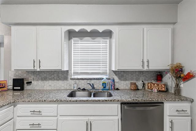 419 NE 4th Street, Lexington, OK 73051