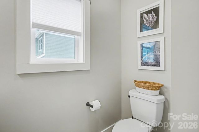 9 Crane Street, Asheville, NC 28806