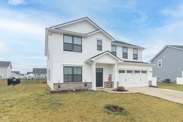 1730 Cascades Drive, Greenfield, IN 46140