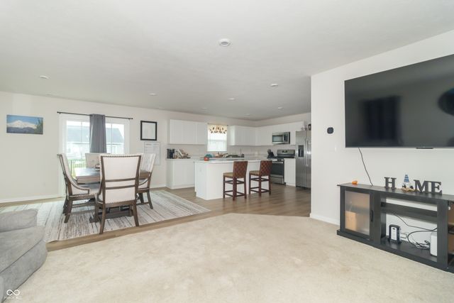 1730 Cascades Drive, Greenfield, IN 46140