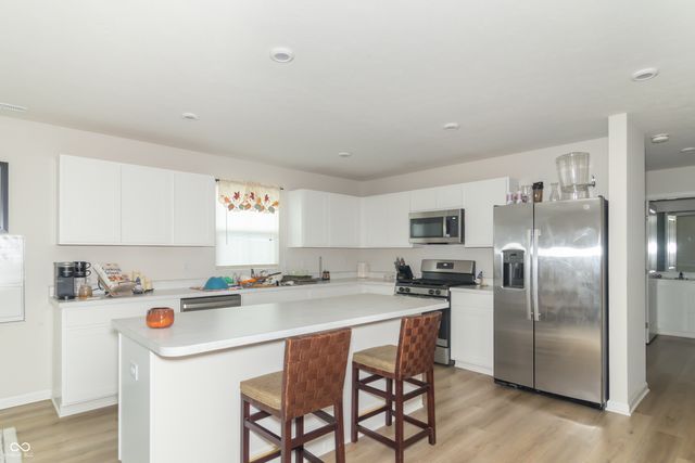 1730 Cascades Drive, Greenfield, IN 46140