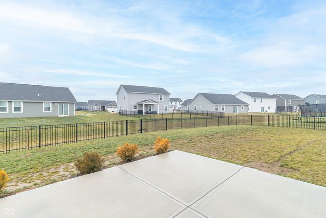 1730 Cascades Drive, Greenfield, IN 46140