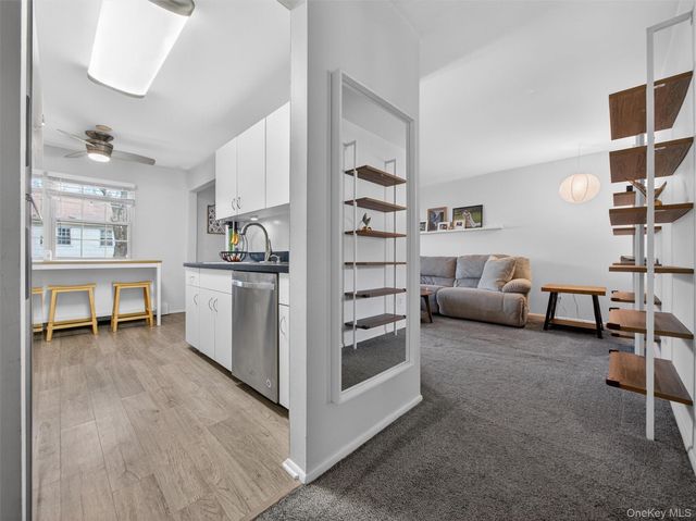 210 Parkside Drive 210, Suffern, NY 10901