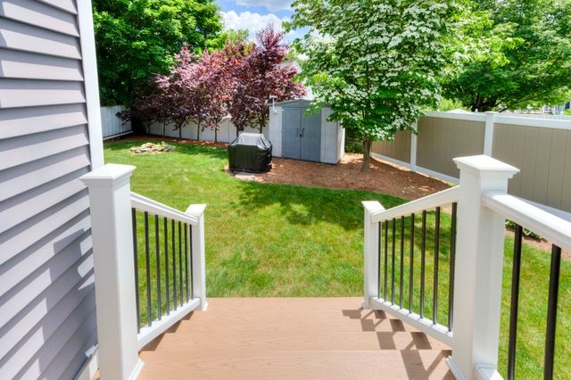 10 Ridgewood Rd, Worcester, MA 01606