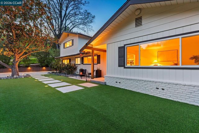 1816 Meadow Ln, Walnut Creek, CA 94595