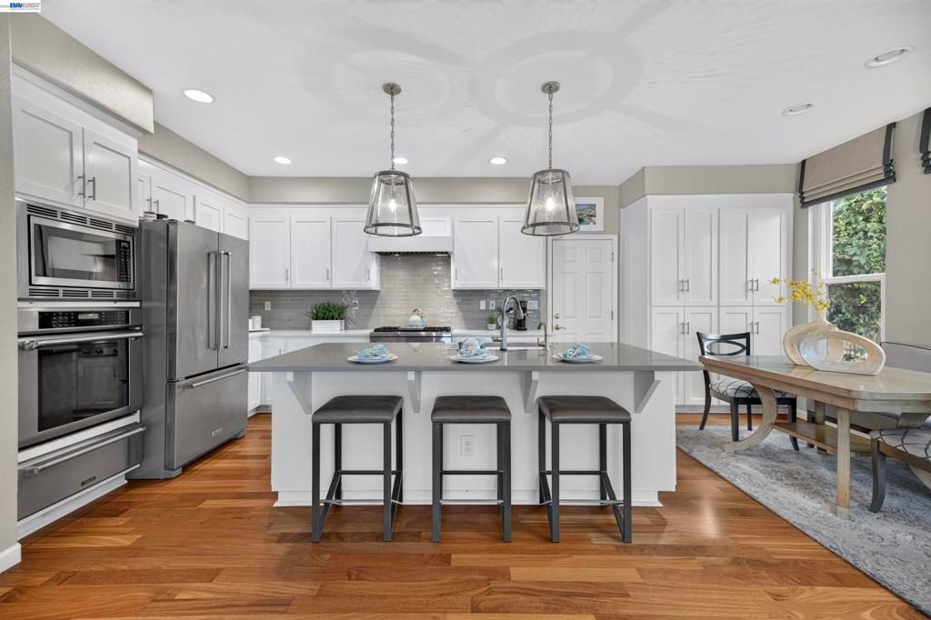 Image 13 of property listing at 271 Kelley Mist Ct, Tracy, CA 95377